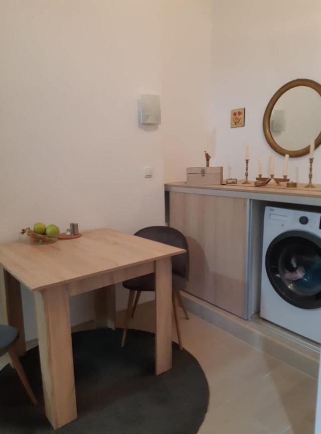 Tiny House Apartment Belgrad Dış mekan fotoğraf