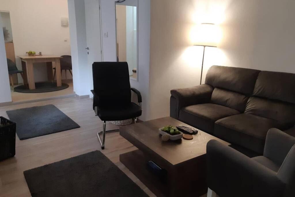 Tiny House Apartment Belgrad Dış mekan fotoğraf